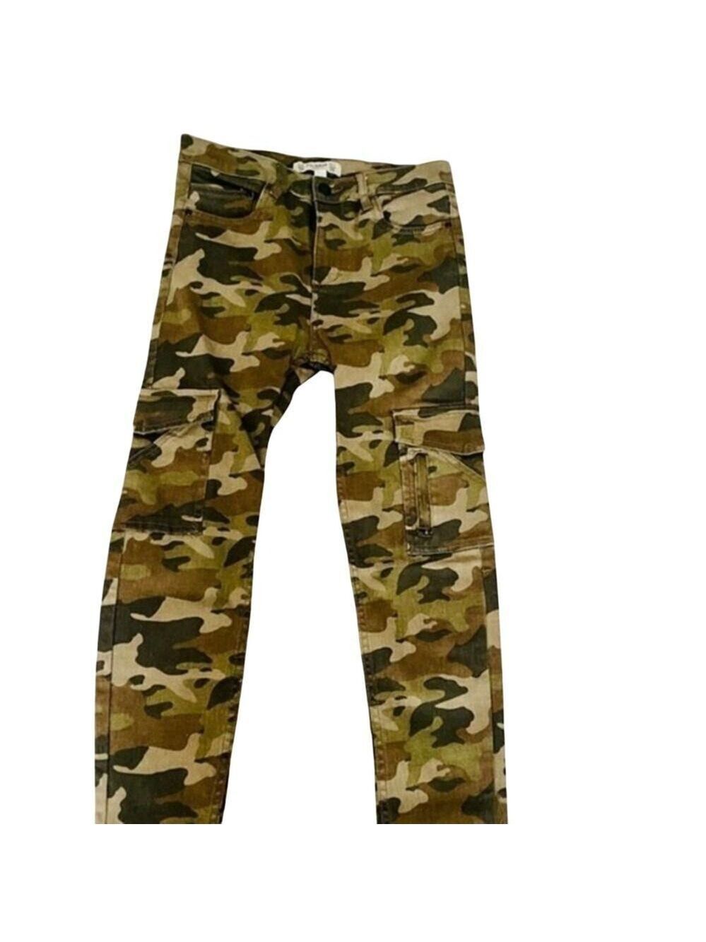 Camo cargo pants size 26